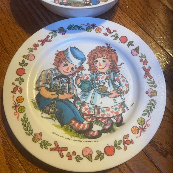 Raggedy Ann & Andy Plate Bowl Oneida 1969 Set 2 Piece Vintage Bobbs-Merrill - Picture 2 of 9